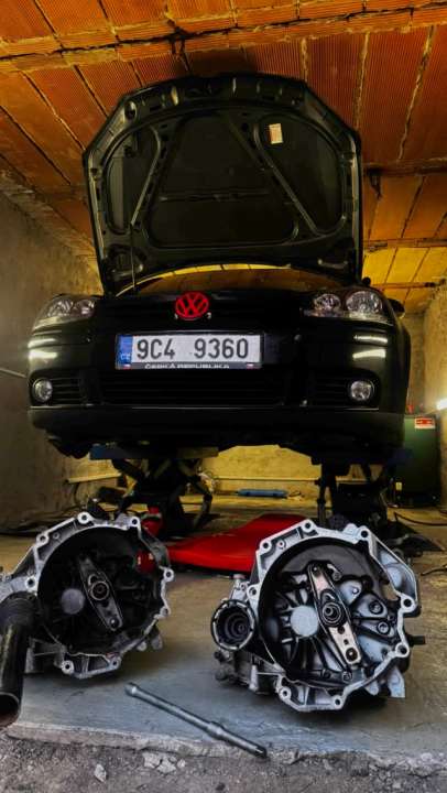 Výměna převodovky Golf 1.4 16V👌
